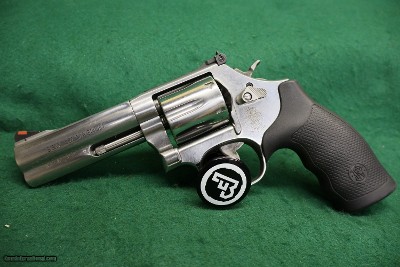 Smith & Wesson 686-6 357mag 4