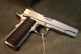 Dan Wesson Valor 45ACP - 4 of 6