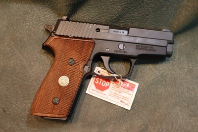 SigSauer P225 9mm Classic ANIB - Image 2 of 5