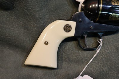 Ruger Engraved Vaquero 45LC Like New - Image 4 of 10