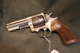 Ruger GP100 357Mag Factory Engraved ANIB - 3 of 8