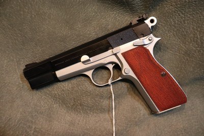 Browning Hi Power 9mm - Image 4 of 6