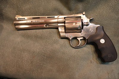 Colt Anaconda 44Mag 6