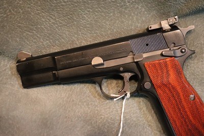 Browning Hi Power 9mm - Image 2 of 4