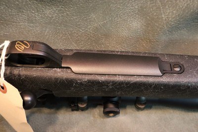 Weatherby Mark V Left Hand Accumark 30-378WbyMag - Image 8 of 10