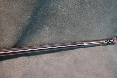Weatherby Mark V Left Hand Accumark 30-378WbyMag - Image 7 of 10
