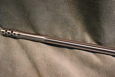 Weatherby Mark V Left Hand Accumark 30-378WbyMag - Image 4 of 10