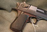IMI Magnum Research Desert Eagle 44Mag with extra magazine - 8 of 9