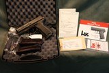 H+K P2000 V-2 40S+W ANIB - 1 of 7