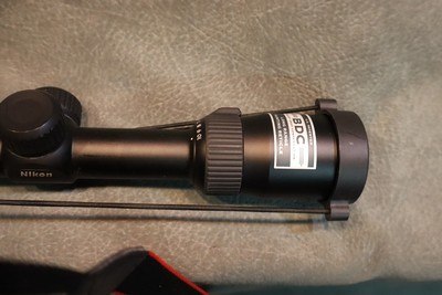 Nikon Prostaff 5 2.5-10x40 matte,BOC reticle - Image 2 of 3