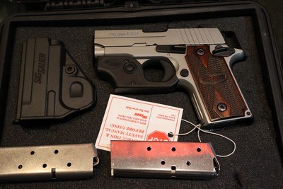 SigSauer P238 HD 380ACP,Laser,3 magazines,box and papers - Image 2 of 7