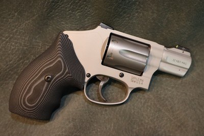 S+W 632UC 32H+R Mag LNIB - Image 4 of 6