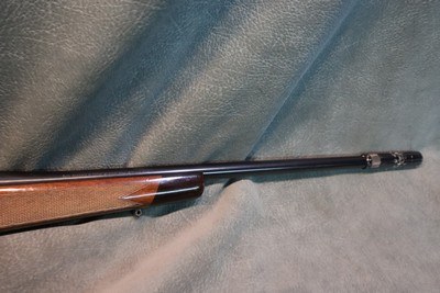 Browning ABolt Medallion Boss 270Win - Image 4 of 10