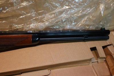 Uberti 1873 Deluxe Short Rifle 357Mag - Image 4 of 18