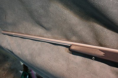 Weatherby Mark V 270WbyMag Stainless Synthetic with ammo - Image 9 of 12