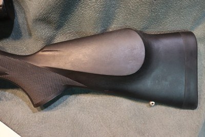 Weatherby Mark V 270WbyMag Stainless Synthetic with ammo - Image 8 of 12