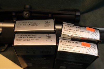 Weatherby Mark V 270WbyMag Stainless Synthetic with ammo - Image 5 of 12