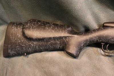 Weatherby Mark V Left Hand Accumark 257WbyMag with box and papers - Image 8 of 12