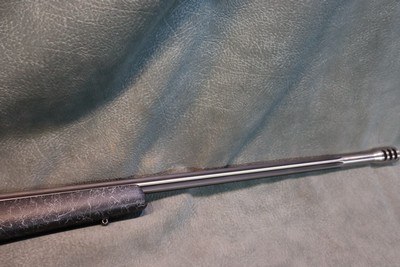 Weatherby Mark V Left Hand Accumark 257WbyMag with box and papers - Image 9 of 12