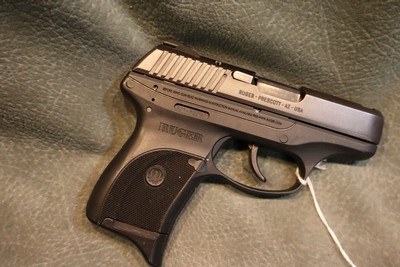 Ruger LCP 380ACP - Image 1 of 4