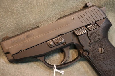SigSauer P239 40S+W - Image 5 of 6