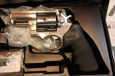 Ruger Super Redhawk Alaskan 44Mag 2 1/2