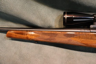 Weatherby Mark V Sporter 300WbyMag - Image 4 of 11