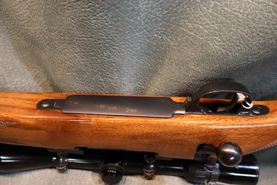 Weatherby Mark V Sporter 300WbyMag - Image 9 of 11
