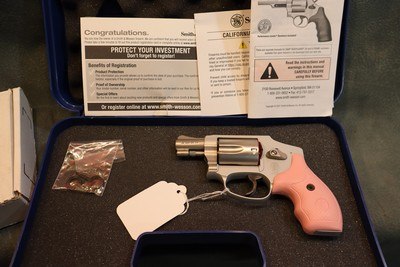 S&W 642-2 38spl - Image 1 of 5