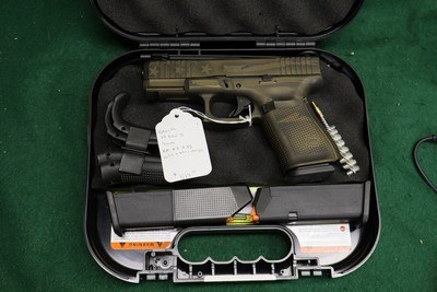 Glock 19 Gen 5 - Image 1 of 7