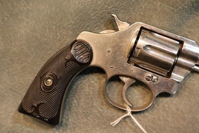 Colt Police Positive 32 Police 4 barrel,nickel finish - Image 5 of 6
