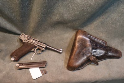 Luger S/42 1936 9mm with holster - Image 1 of 16