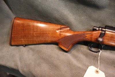 Remington 700 Classic 22-250 - Image 3 of 10