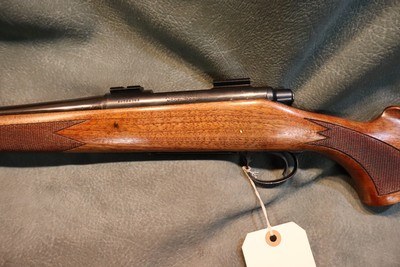 Remington 700 Classic 22-250 - Image 5 of 10