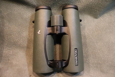 Swarovski 10x42 EL Binoculars like new in the box - Image 4 of 7