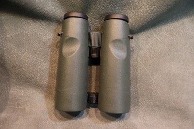 Swarovski 10x42 EL Binoculars like new in the box - Image 7 of 7