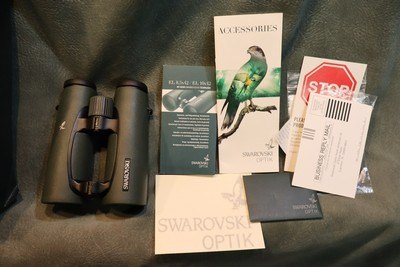 Swarovski 10x42 EL Binoculars like new in the box - Image 3 of 7