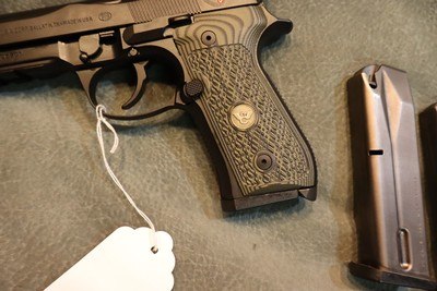 Wilson Combat Beretta 92G Brigadier - Image 9 of 9