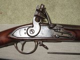 R & C Leonard
U.S. Model 1808 Contract Flintlock Musket - 7 of 13