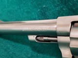 RUGER SECURITY SIX - STAINLESS. DOUBLE ACTION. 6 INCH BARREL. IN RUGER HARD CASE. NICE CONDITION! MFG. IN 1977 - 14 of 15