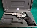 RUGER SECURITY SIX - STAINLESS. DOUBLE ACTION. 6 INCH BARREL. IN RUGER HARD CASE. NICE CONDITION! MFG. IN 1977 - 1 of 15