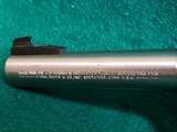 RUGER STANDARD AUTO MARK II TARGET - .22 LR. STAINLESS. 5.5 INCH BARREL. W-ONE MAG. NICE BORE!. MFG. IN 1986 - 13 of 15