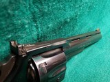 Colt - TROOPER MK V. BLUED. DOUBLE ACTION. 6 INCH VENT RIB BARREL. PACHMAYR GRIPS. NICE BORE! MFG. IN 1985 - .357 MAGNUM - 17 of 23