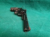 Colt - TROOPER MK V. BLUED. DOUBLE ACTION. 6 INCH VENT RIB BARREL. PACHMAYR GRIPS. NICE BORE! MFG. IN 1985 - .357 MAGNUM - 22 of 23