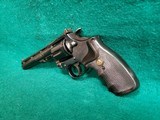 Colt - TROOPER MK V. BLUED. DOUBLE ACTION. 6 INCH VENT RIB BARREL. PACHMAYR GRIPS. NICE BORE! MFG. IN 1985 - .357 MAGNUM - 6 of 23