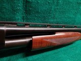 WINCHESTER - MODEL 12 - 28 INCH SIMMONS VENT RIB BARREL MASTER ENGRAVED BY VALENYA FULL CHOKE GORGEOUS WOOD MFG. IN 1937 MINTY BORE! - 20 GA - 18 of 24