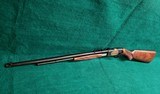 Browning/FN Herstal - TROMBONE. ENGRAVED BY MASTER ENGRAVER ANGELO BEE W-GAME SCENES. GORGEOUS CUSTOM WALNUT STOCK. BLUED FINISH. WORK OF ART - .22 LR - 5 of 21
