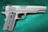 COLT - 1911 GOVERNMENT MODEL MK IV SERIES 70. CUSTOM SHOP. LIMITED EDITION 1 OF 100. STAINLESS. W-2 MAGS. BRAND NEW IN CASE! SKU#01070A1CS-C - .45 ACP - 2 of 11
