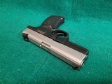 Smith & Wesson - MODEL SW40VE. STAINLESS SLIDE. 4 INCH BARREL. W-ONE 10 ROUND MAGAZINE. NEAR NEW! - .40 S&W - 14 of 19