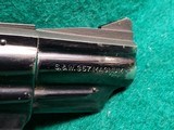 SMITH & WESSON - MODEL 19-3. BLUED. 2.5" BARREL. PINNED & RECESSED. NICE BORE! MFG. IN 1977. - .357 MAGNUM - 11 of 19